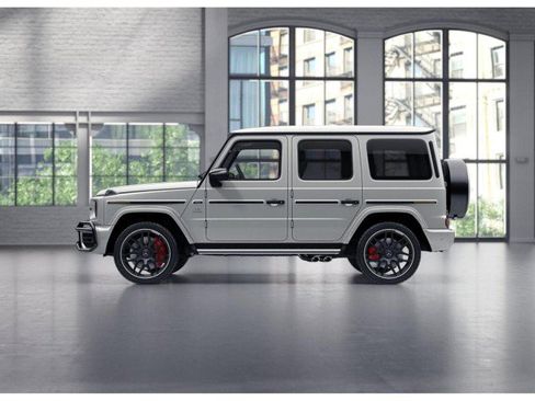 Used 2022 Mercedes-Benz G 63 AMG 4MATIC image 32