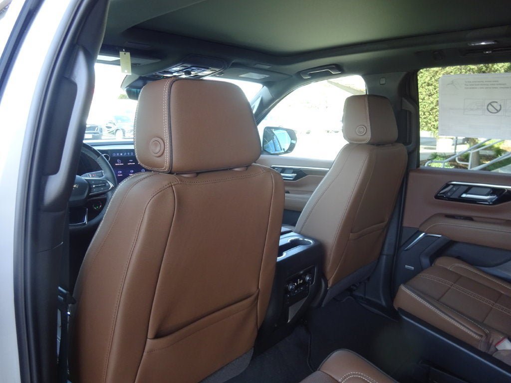 New 2026 Chevrolet Tahoe High Country AWD/4WD image 19