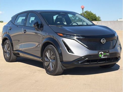 Used 2024 Nissan Ariya AWD image 4