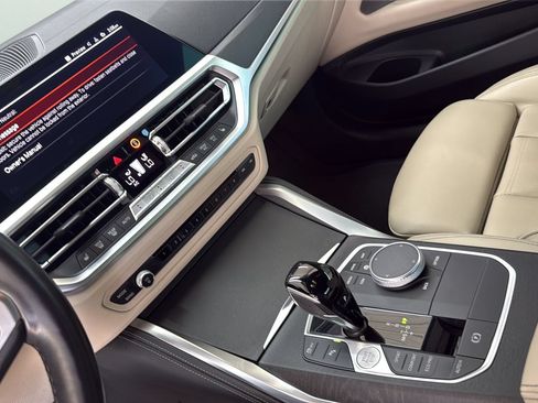 Used 2022 BMW M440i Coupe w/ Premium Package RWD image 20