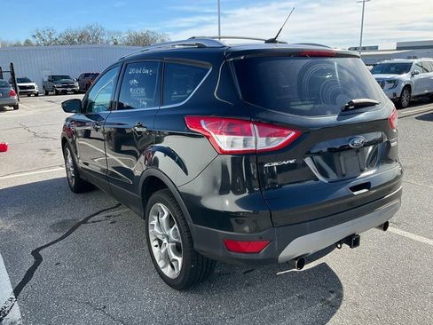 Used 2013 Ford Escape Titanium w/ Class II Trailer Tow Pkg image 4