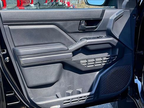 New 2026 Toyota Tacoma SR5 AWD/4WD image 10