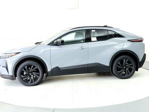 New 2026 Toyota C-HR AWD/4WD image 3