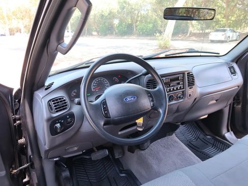 Used 2003 Ford F150 XL RWD image 17
