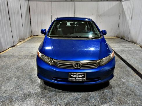 Used 2012 Honda Civic LX image 2