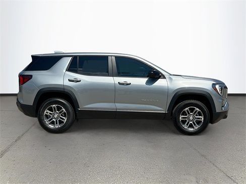New 2026 GMC Terrain Elevation w/ Technology Package II image 3