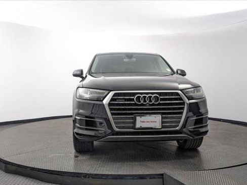 Used 2017 Audi Q7 3.0T Prestige w/ Prestige Package AWD/4WD image 12