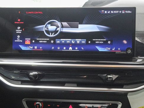 New 2026 BMW X5 sDrive40i w/ M Sport Package image 14