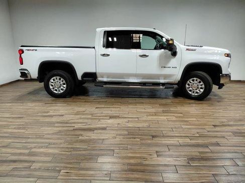 Used 2024 Chevrolet Silverado 2500 LTZ w/ LTZ Convenience Package AWD/4WD image 26
