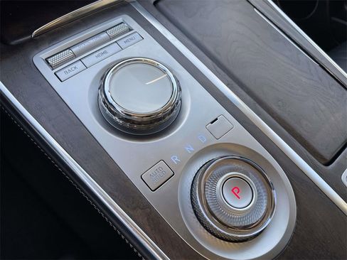 Used 2024 Genesis GV80 3.5T image 29