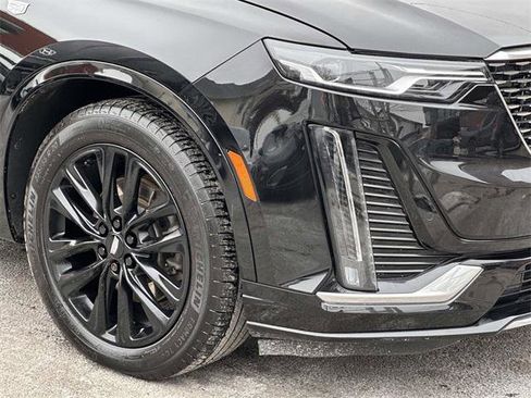 Used 2024 Cadillac XT6 Luxury w/ LPO, Floor Liner Package image 8