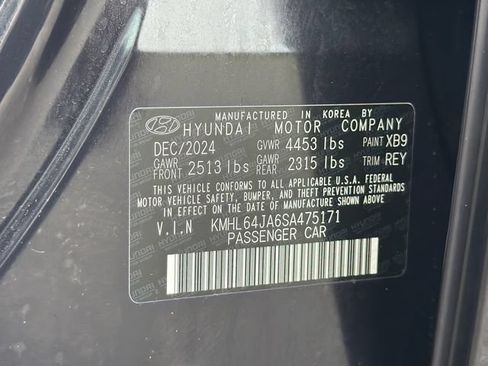 Used 2025 Hyundai Sonata SEL FWD image 32