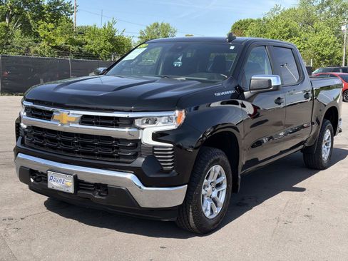 Certified 2023 Chevrolet Silverado 1500 LT AWD/4WD image 15