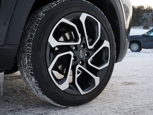 Used 2025 Chevrolet Trax RS w/ Sunroof Package image 31