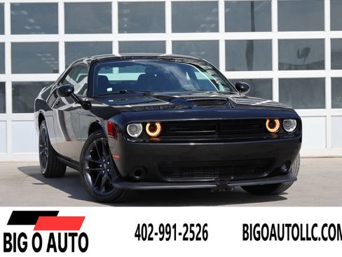 Used 2021 Dodge Challenger GT w/ Blacktop Package AWD/4WD image 1