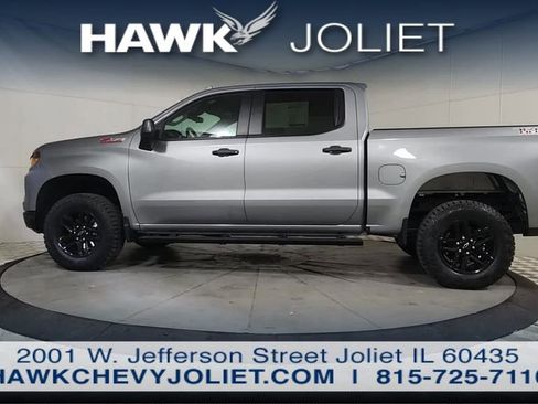 Used 2024 Chevrolet Silverado 1500 Custom Trail Boss AWD/4WD image 5
