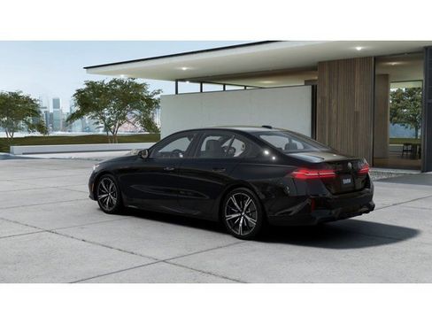 New 2026 BMW 530i w/ M Sport Package image 2