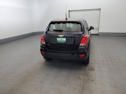 Used 2019 Chevrolet Trax LS FWD image 7