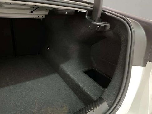 Used 2025 BMW 530i image 87