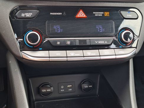 Used 2018 Hyundai Ioniq Blue FWD image 21