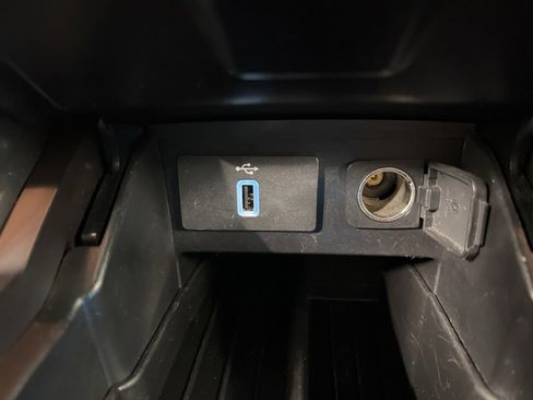 Used 2017 Ford Explorer Sport w/ Equipment Group 401A image 16