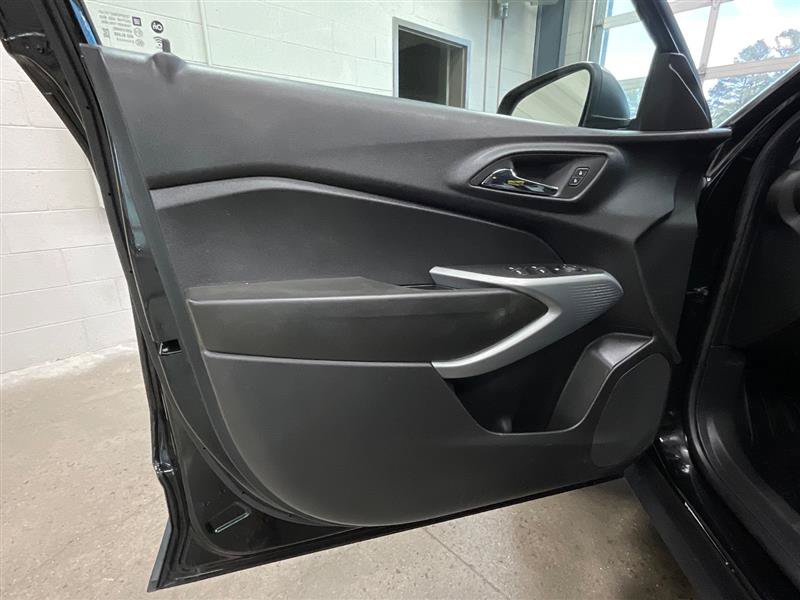 Used 2024 Chevrolet Trax LS FWD image 10