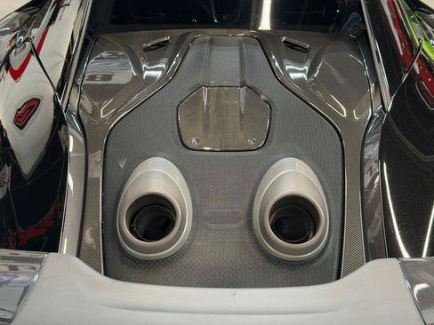 Used 2019 McLaren 600LT RWD image 20