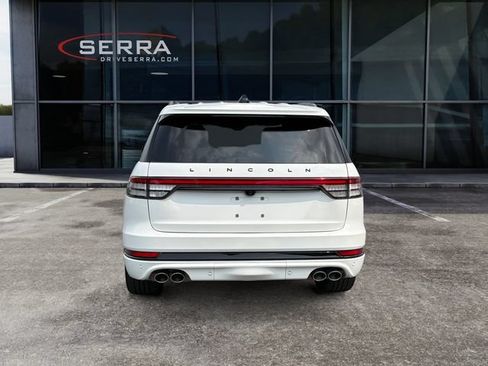 Used 2025 Lincoln Aviator Black Label w/ Jet Appearance Package AWD/4WD image 4