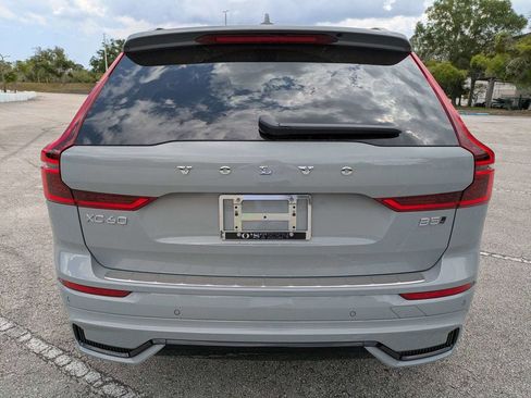 New 2026 Volvo XC60 B5 Ultra w/ Protection Package Premier AWD/4WD image 5