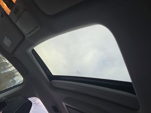 New 2026 Honda Odyssey Touring image 30