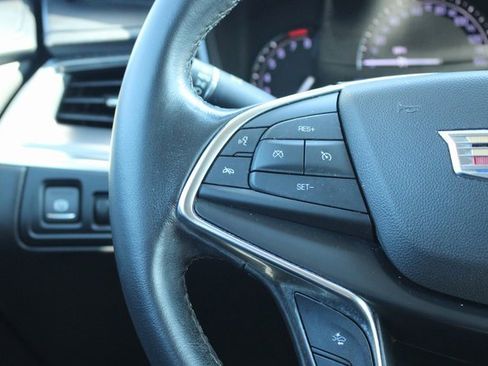 Used 2019 Cadillac XT5 Luxury image 23