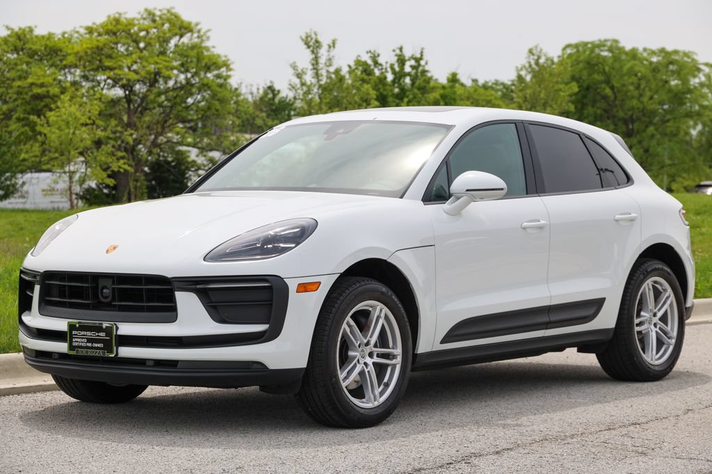 Certified 2026 Porsche Macan AWD/4WD image 31