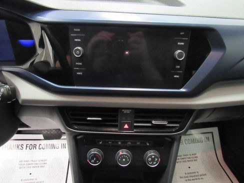 Used 2022 Volkswagen Taos SE image 35