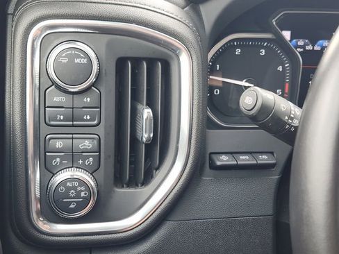 Used 2022 GMC Sierra 2500 Denali w/ Denali Ultimate Package image 23