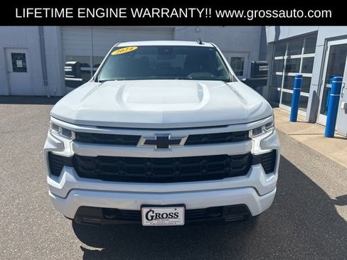 Used 2024 Chevrolet Silverado 1500 RST w/ Max Trailering Package image 3