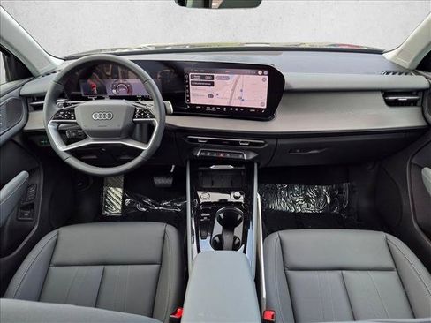 New 2026 Audi Q3 quattro 2.0T AWD/4WD image 13