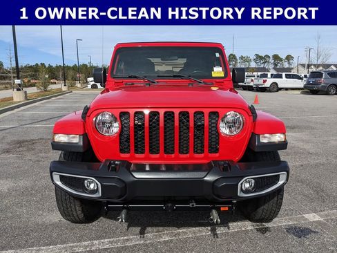 Used 2022 Jeep Gladiator Sport image 7