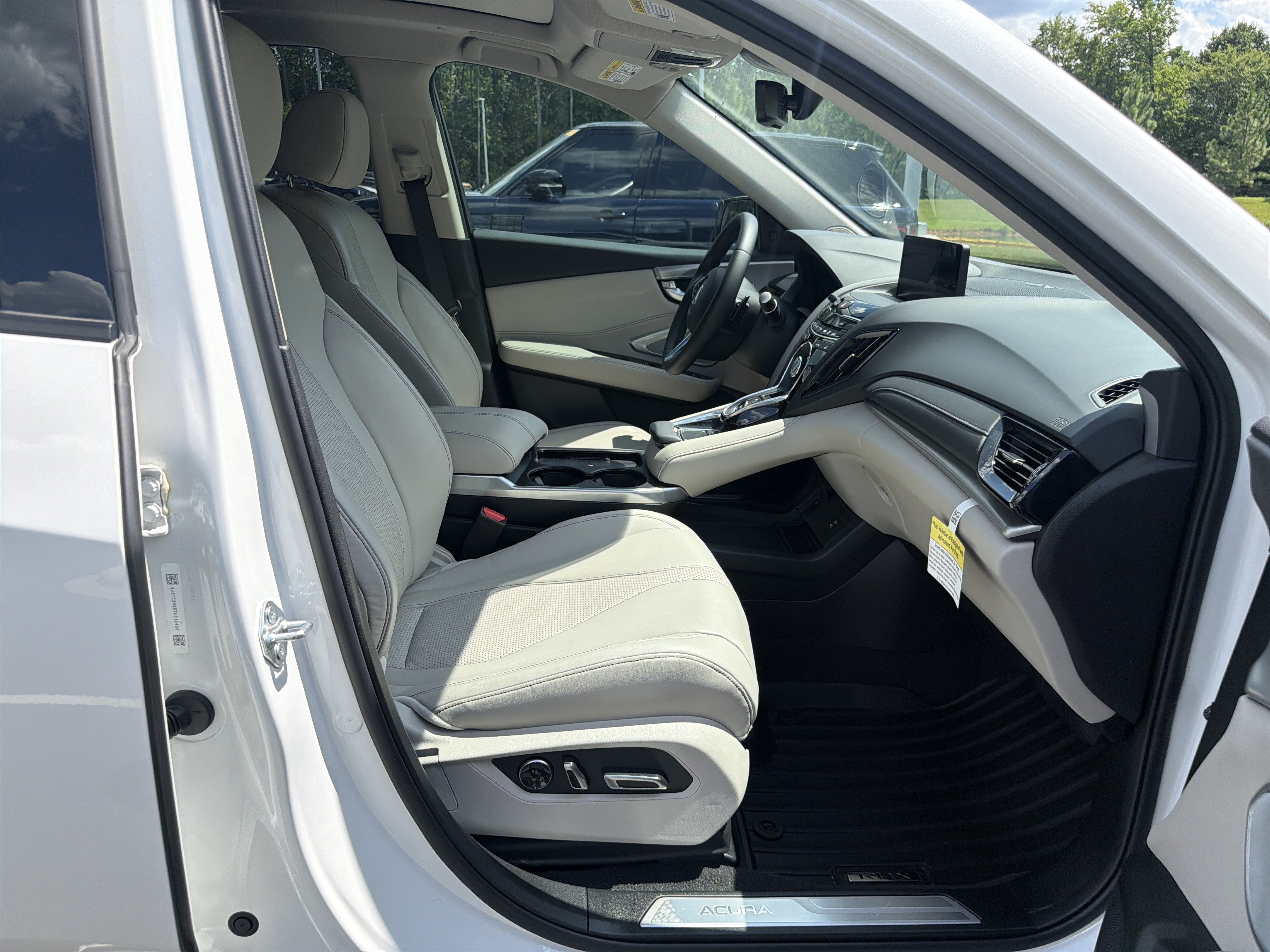 Used 2026 Acura RDX w/ Technology Package AWD/4WD image 33