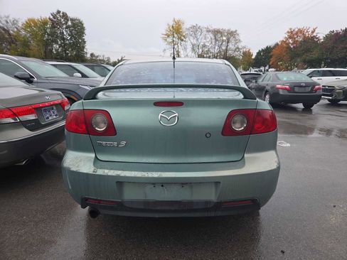 Used 2004 MAZDA MAZDA3 I image 4