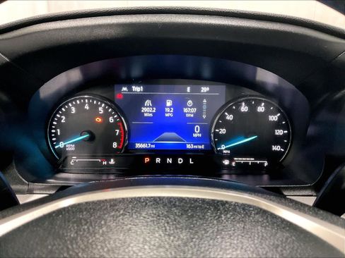 Used 2021 Ford Explorer XLT w/ Equipment Group 202A image 25