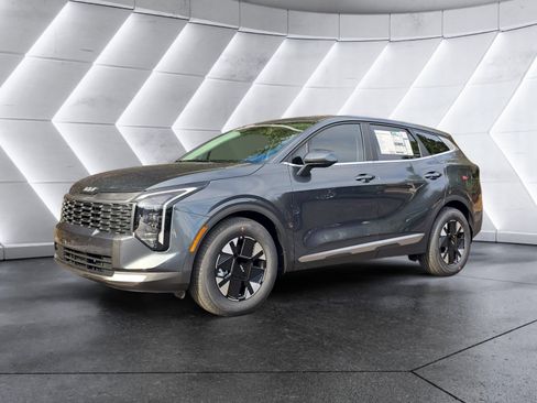 New 2026 Kia Sportage LX FWD image 1