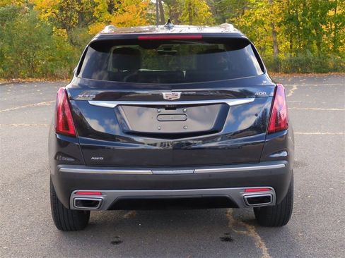 Used 2021 Cadillac XT5 Premium Luxury image 5