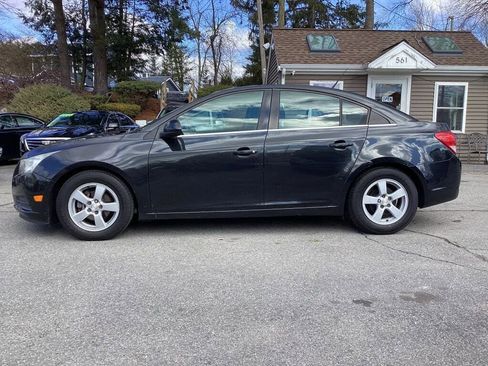 Used 2014 Chevrolet Cruze LT image 8