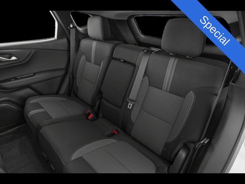 Used 2024 Chevrolet Blazer LT w/ Convenience Package FWD image 33