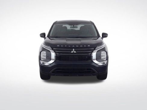 Used 2022 Mitsubishi Outlander ES image 5