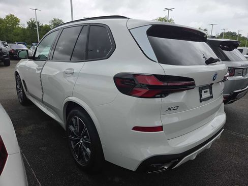 New 2026 BMW X5 xDrive50e w/ Executive Package AWD/4WD image 7