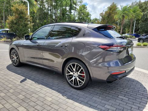 Used 2024 Maserati Levante Modena Ultima AWD/4WD image 2
