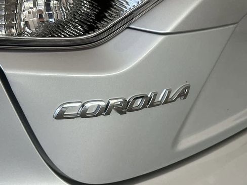Used 2024 Toyota Corolla LE FWD image 11
