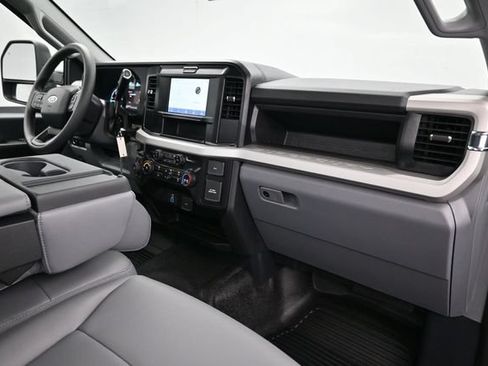 Used 2026 Ford F250 XL AWD/4WD image 10
