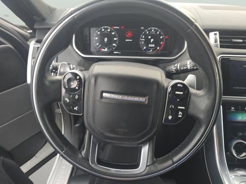 Used 2019 Land Rover Range Rover Sport HSE Dynamic image 14